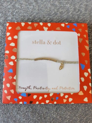 Stella dot evil - &,
