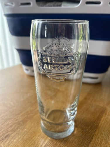 Stella artois pint glass 20oz - artois,